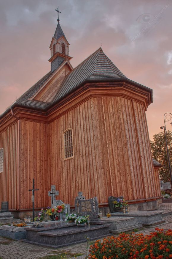 Zebrano 8585 zł na remont kościoła.