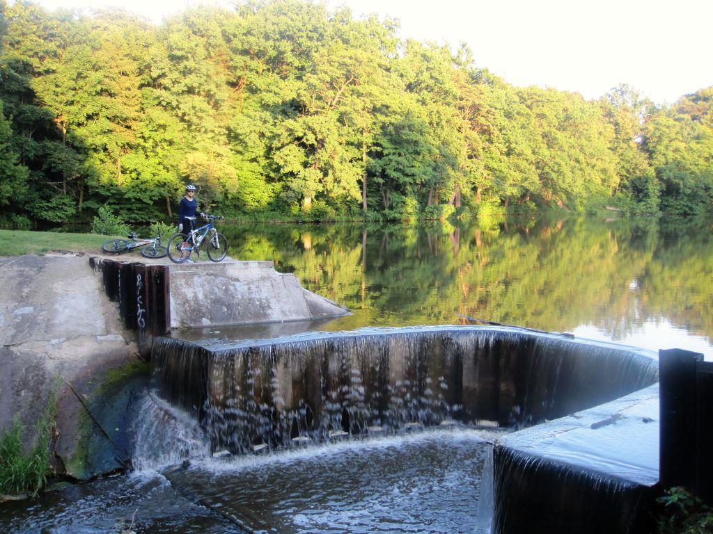 Rajd rowerowy doliną Mrogi