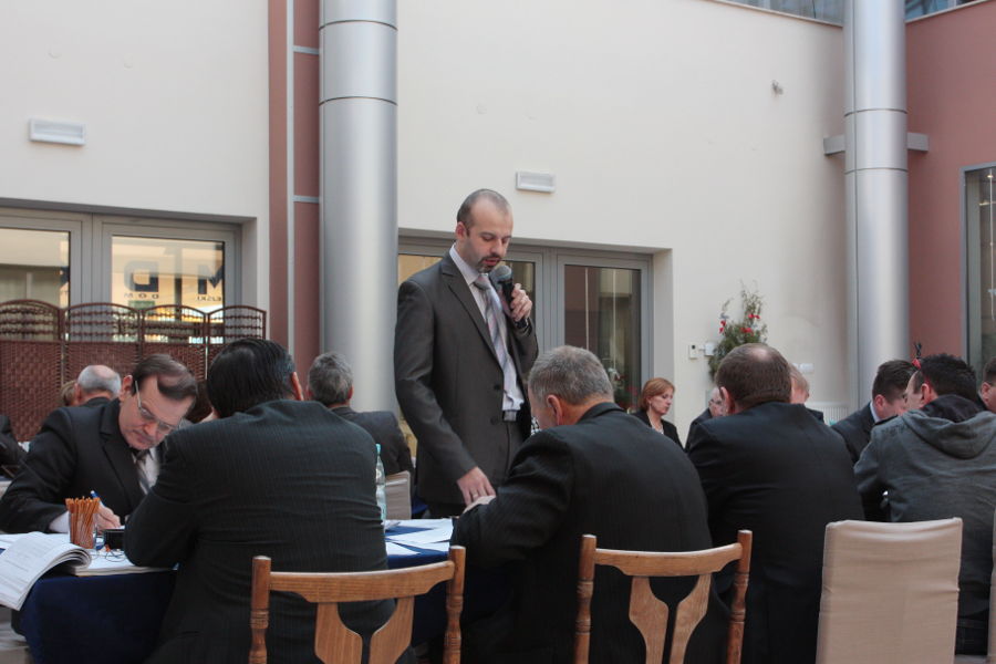 Budżet na rok 2014 - kontrowersje wobec planu inwestycyjnego.