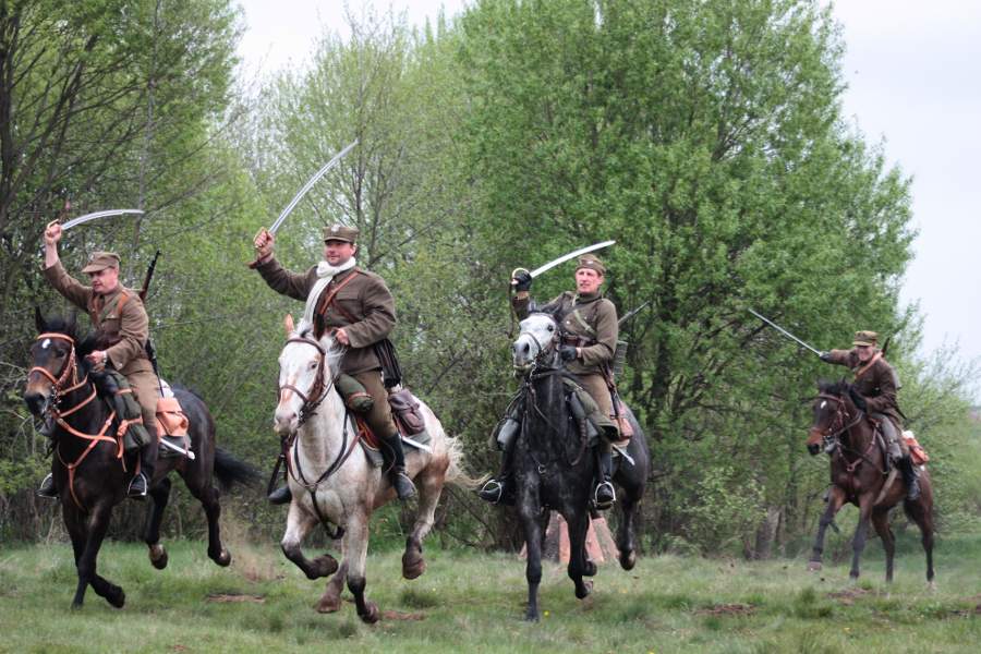 VI Rajd Śladami Oddziału Wydzielonego Wojska Polskiego mjr Hubala