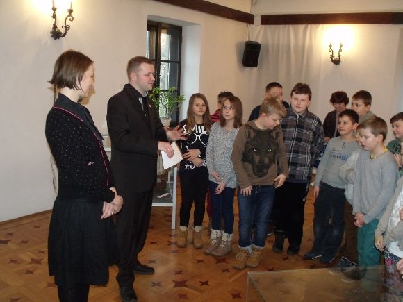 Wystawa "Motywy floralne i zoomorficzne w ludowym instrumentarium muzycznym" / fot. Muzeum Regionalne